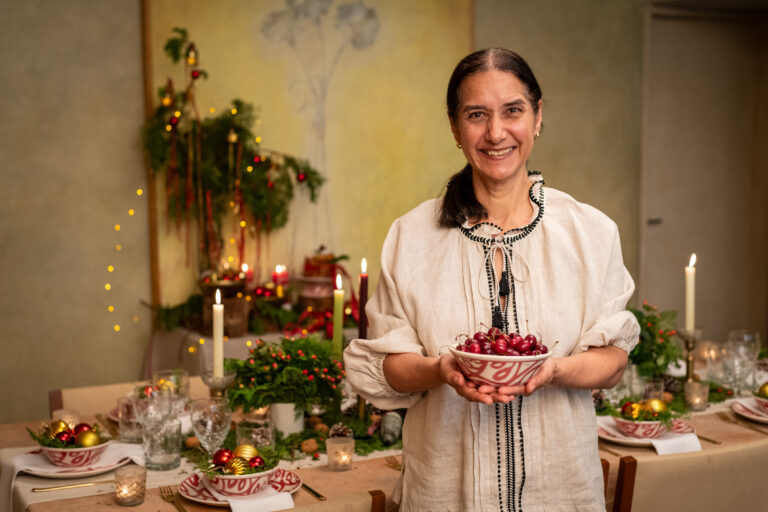 TGS celebra Natal de Prata com arte de Célia Estrela