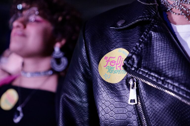 Tá pensando que Carnaval é bagunça?