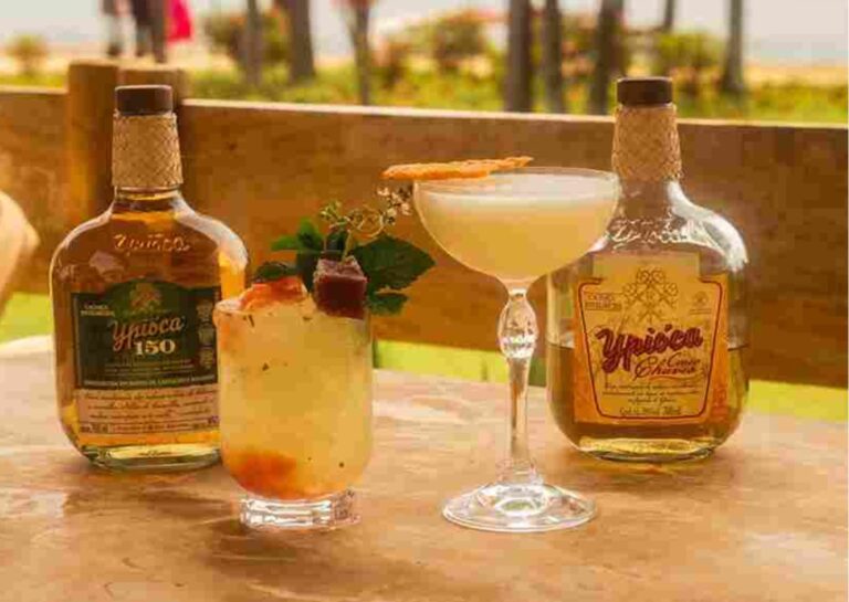 Uma ponte, um lago, bons drinks!