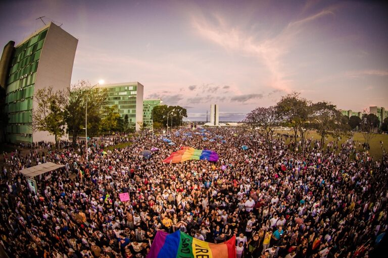 Domingo a Esplanada será puro orgulho